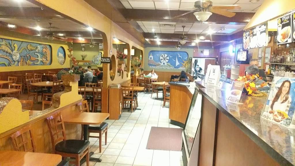 Central Gyros | meal takeaway | 3127 N Central Ave, Chicago, IL 60634, USA | 7735451276 OR +1 773-545-1276