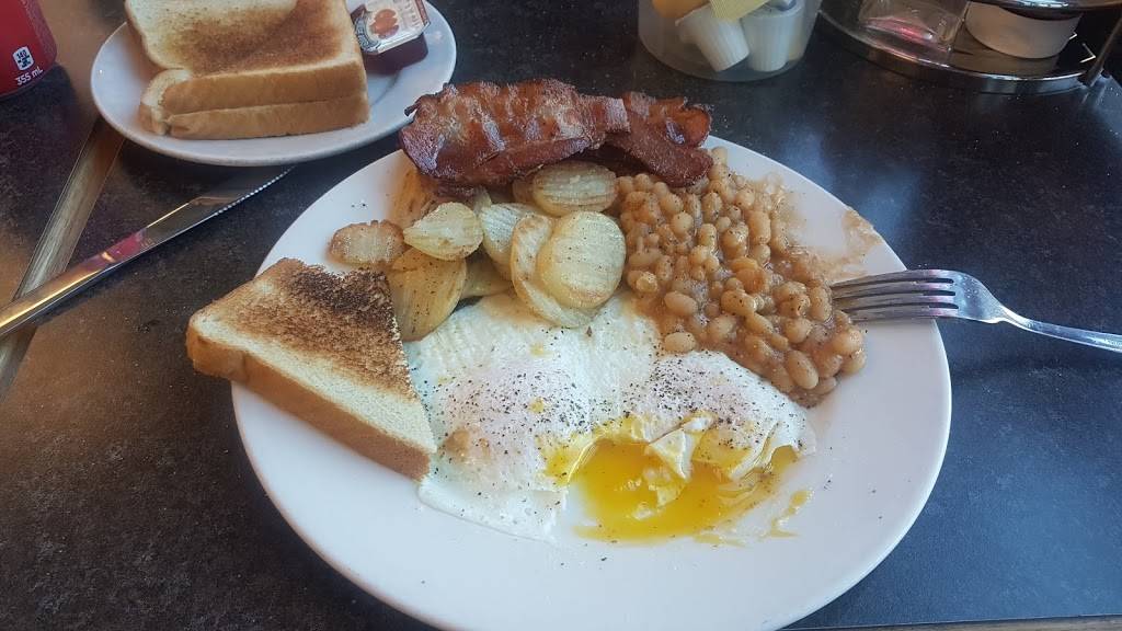 Ralph & Sons Diner | restaurant | 3420 Carling Ave, Nepean, ON K2H 5B1, Canada | 6138280697 OR +1 613-828-0697