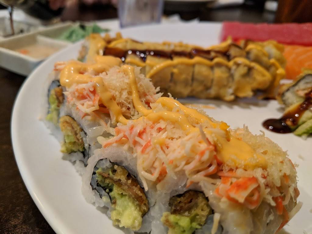 Saki Endless Sushi and Hibachi Grill Eatery | restaurant | 11921 N Dale Mabry Hwy, Tampa, FL 33618, USA | 8139611711 OR +1 813-961-1711