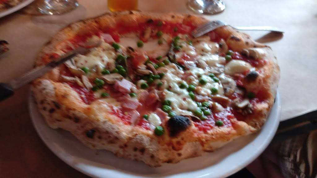 Bella Napoli Pizzeria | restaurant | 1200 Villa Pl #206, Nashville, TN 37212, USA | 6158911387 OR +1 615-891-1387