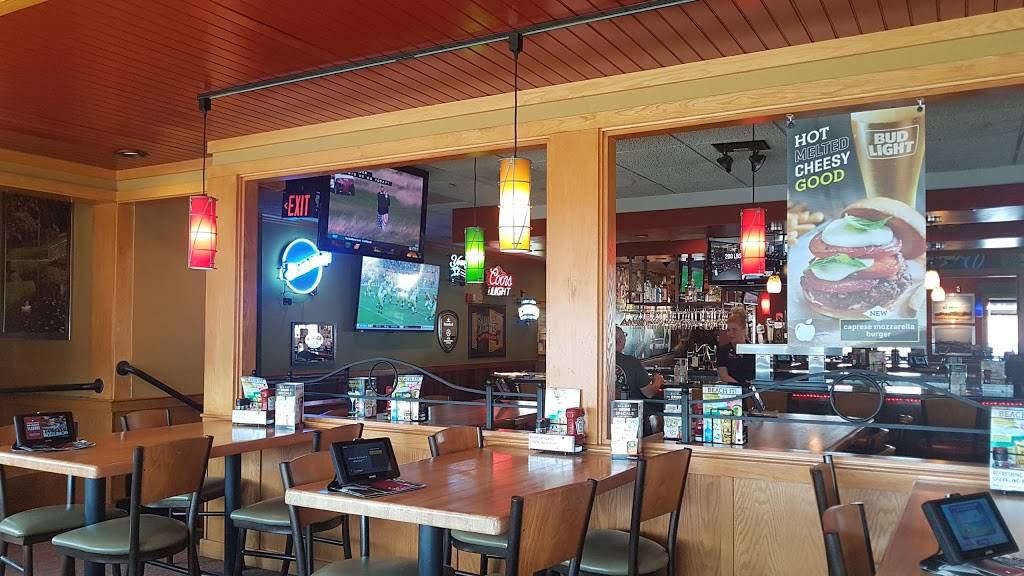 Applebees Grill + Bar | restaurant | 441 E Main St, Westfield, MA 01085, USA | 4135640343 OR +1 413-564-0343