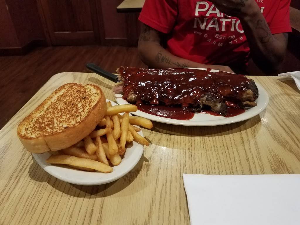 Obbs Sports Bar & Grill | restaurant | 1347 Burns Ave, St Paul, MN 55106, USA | 6517767010 OR +1 651-776-7010