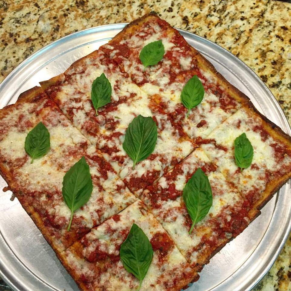 Jonny Ds Pizza | meal delivery | 91 Broadway, Greenlawn, NY 11740, USA | 6317546263 OR +1 631-754-6263