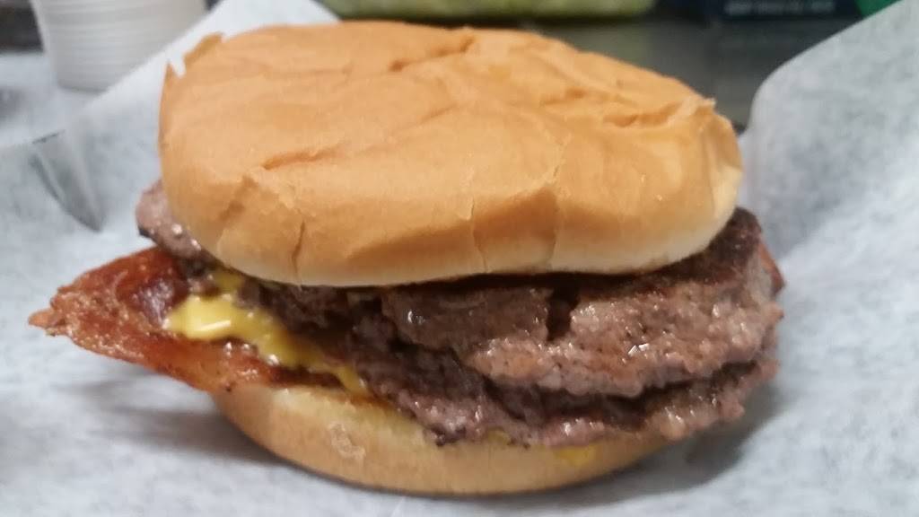 TJs Mainstreet Grill | restaurant | 309 Maple St, Overbrook, KS 66524, USA | 7856653395 OR +1 785-665-3395