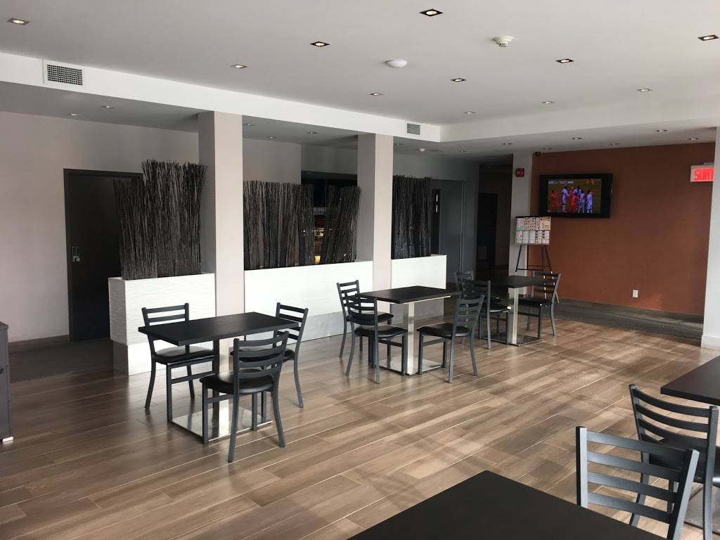 Restaurant Miramar en Folie | restaurant | 5250 Rue Jarry E, Saint-Léonard, QC H1R 3A9, Canada | 5142236602 OR +1 514-223-6602