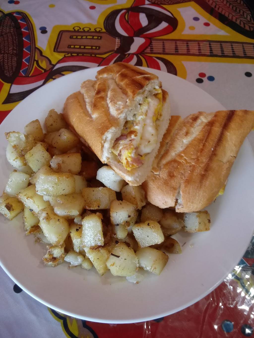 Antojitos Puebilta | restaurant | 3737 W Lawrence Ave, Chicago, IL 60625, USA | 7736541298 OR +1 773-654-1298