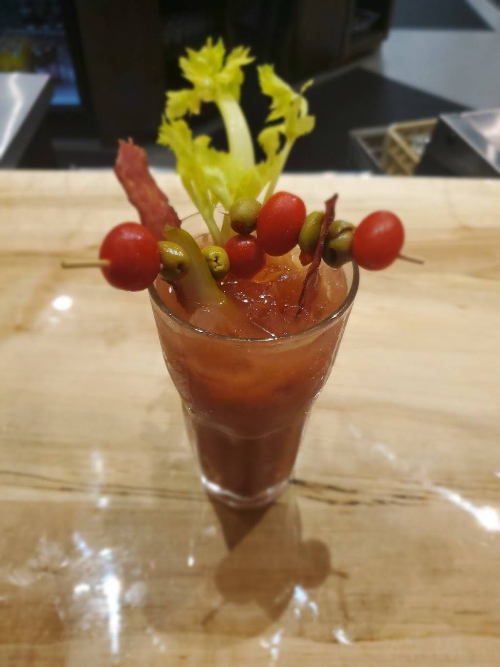 Thumbs Up Sports Bar and Grill | restaurant | 73 S Howard Ave, Croswell, MI 48422, USA | 8106792220 OR +1 810-679-2220