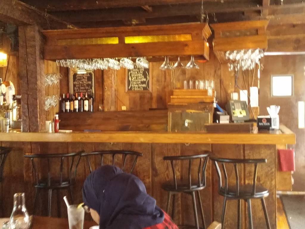 Oxhead Tavern | restaurant | 364 Main St, Sturbridge, MA 01566, USA | 5083477393 OR +1 508-347-7393