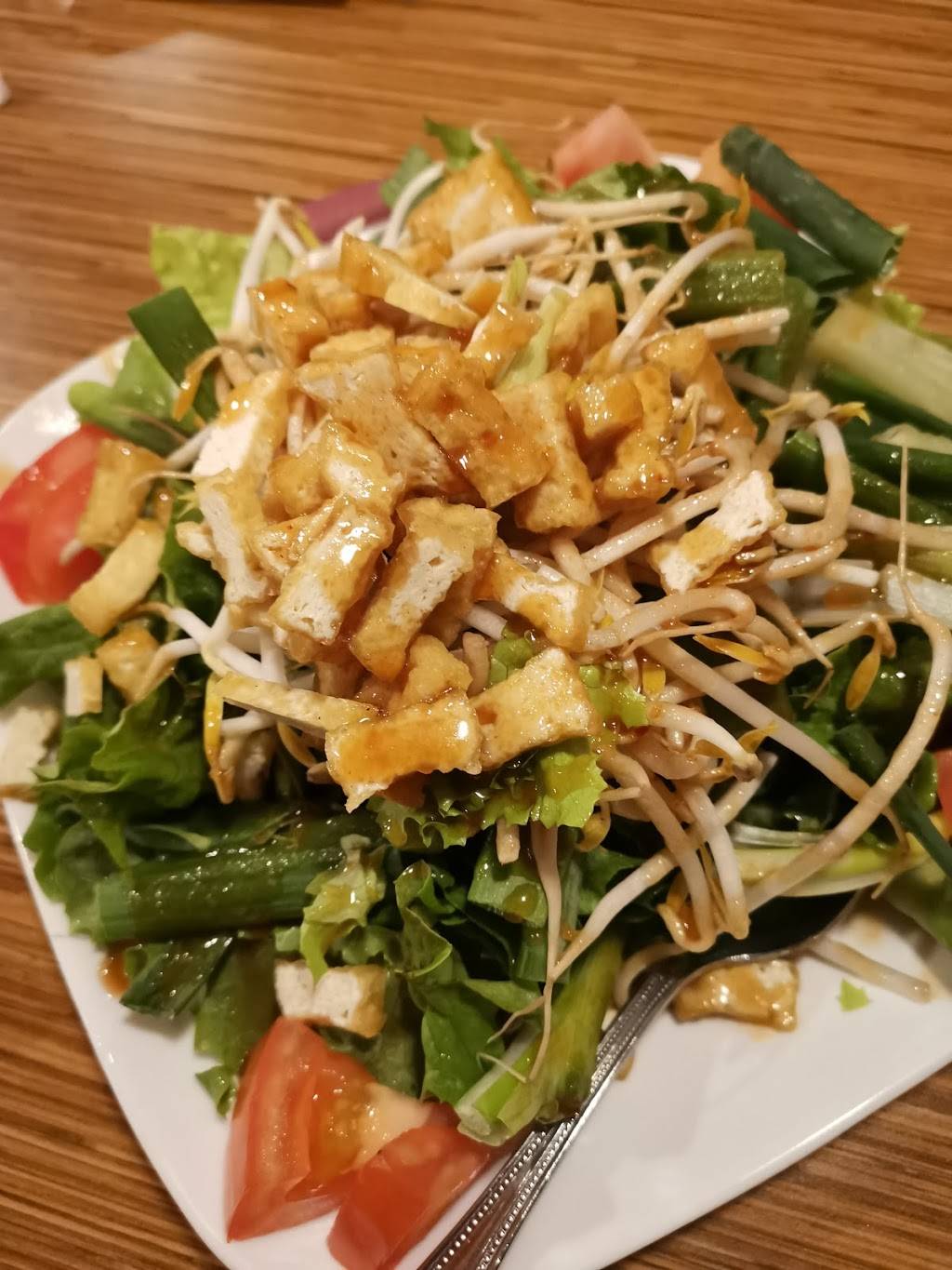 Bangkok Cuisine III | restaurant | 25223 Gratiot Ave, Roseville, MI 48066, USA | 5867763660 OR +1 586-776-3660