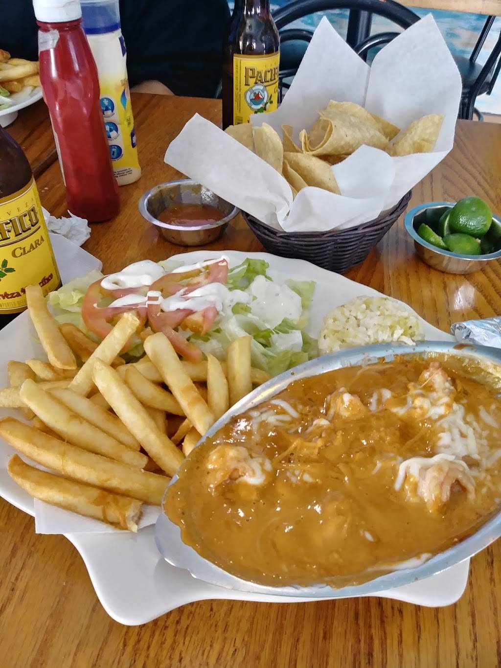 Mariscos Chihuahua | restaurant | 999 N Swan Rd, Tucson, AZ 85711, USA | 5208812372 OR +1 520-881-2372