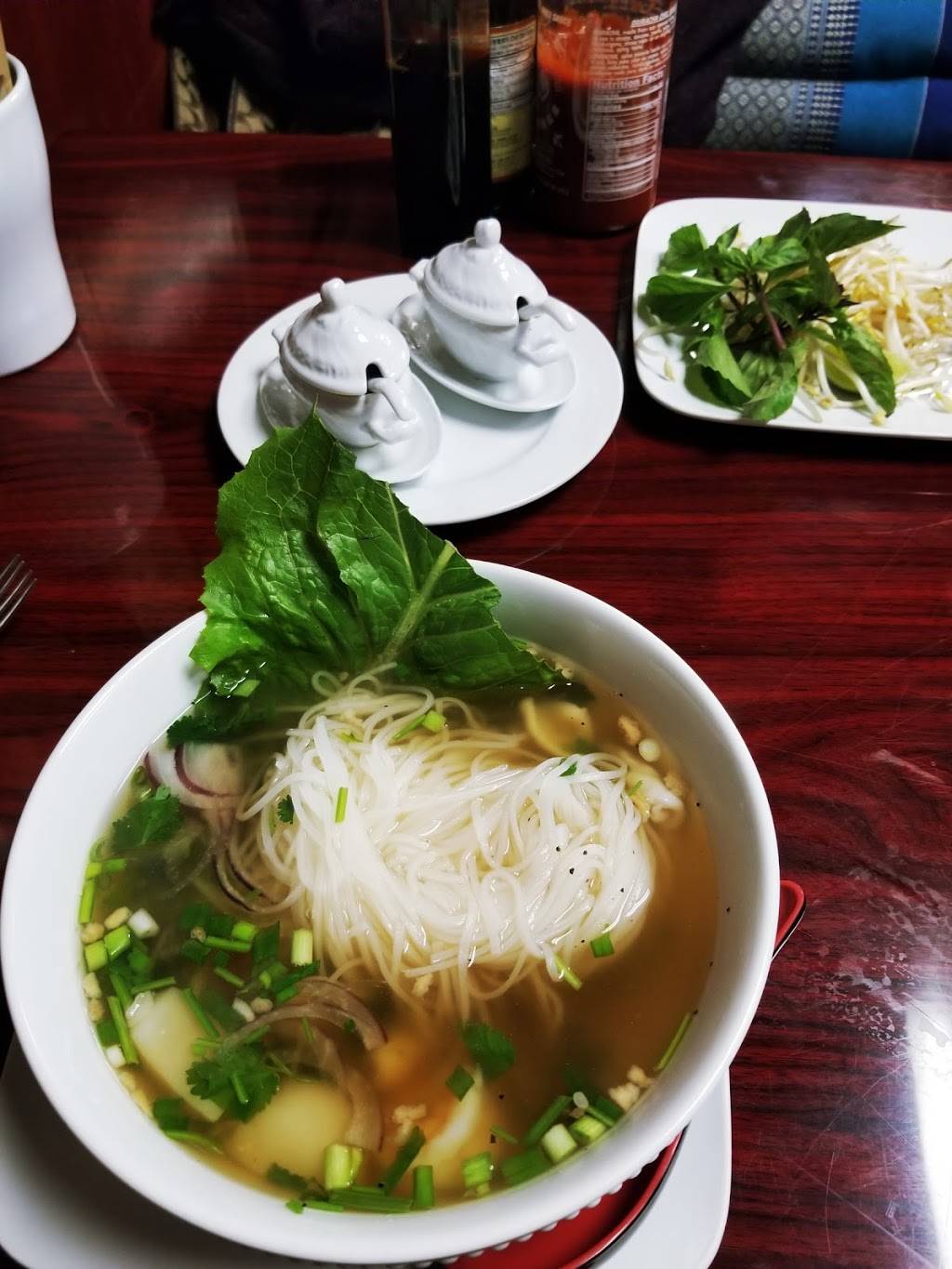 Thai & Lao Bistro | restaurant | 9527 Regency Square Blvd suite 106, Jacksonville, FL 32225, USA | 9046199926 OR +1 904-619-9926