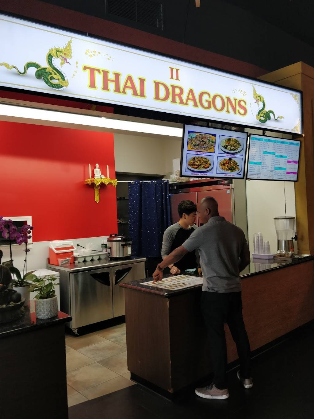 Thai Dragon | restaurant | 3301 184th St SW, Lynnwood, WA 98037, USA | 4253611756 OR +1 425-361-1756
