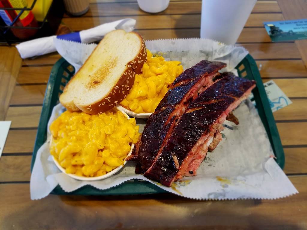 Adams Rib Co | restaurant | 3428, 2109 NW 13th St, Gainesville, FL 32609, USA | 3523738882 OR +1 352-373-8882