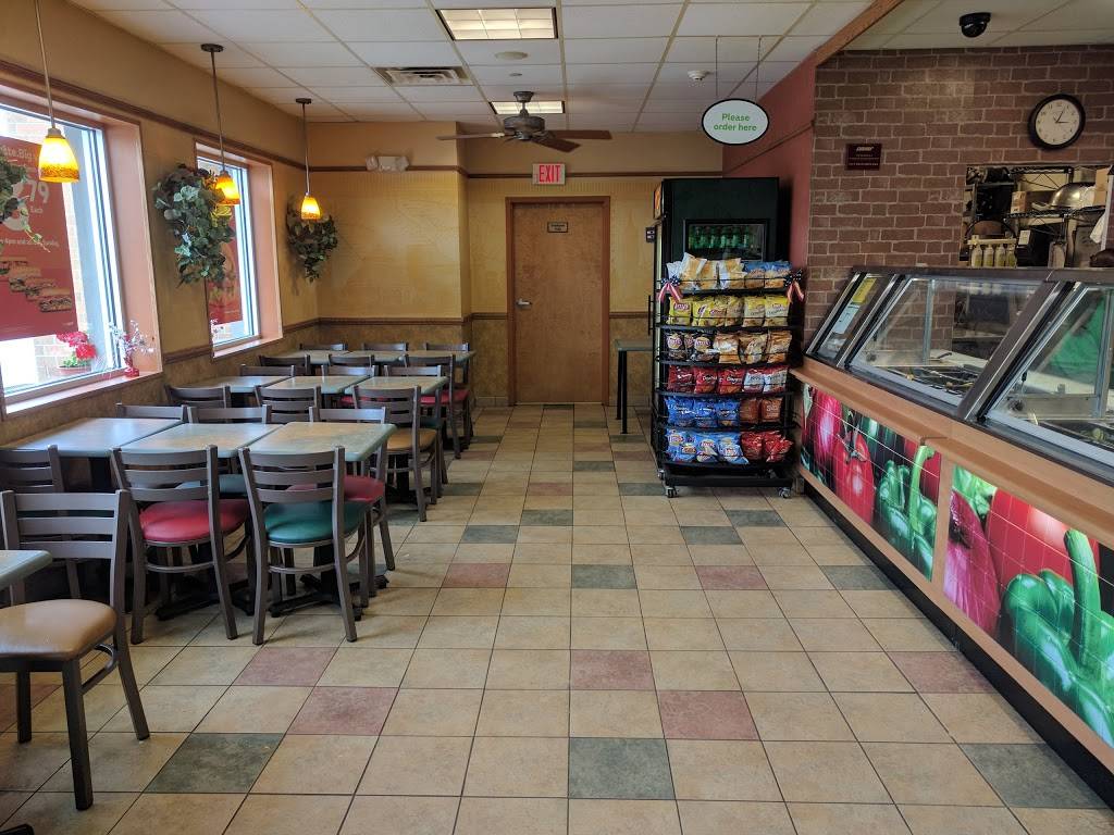 Subway | restaurant | 100 Perry Hwy, Harmony, PA 16037, USA | 7244525699 OR +1 724-452-5699