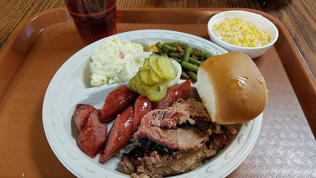 Bill Miller Bar-B-Q | restaurant | 17600 N Interstate 35 Frontage Rd, Schertz, TX 78154, USA | 2106595514 OR +1 210-659-5514