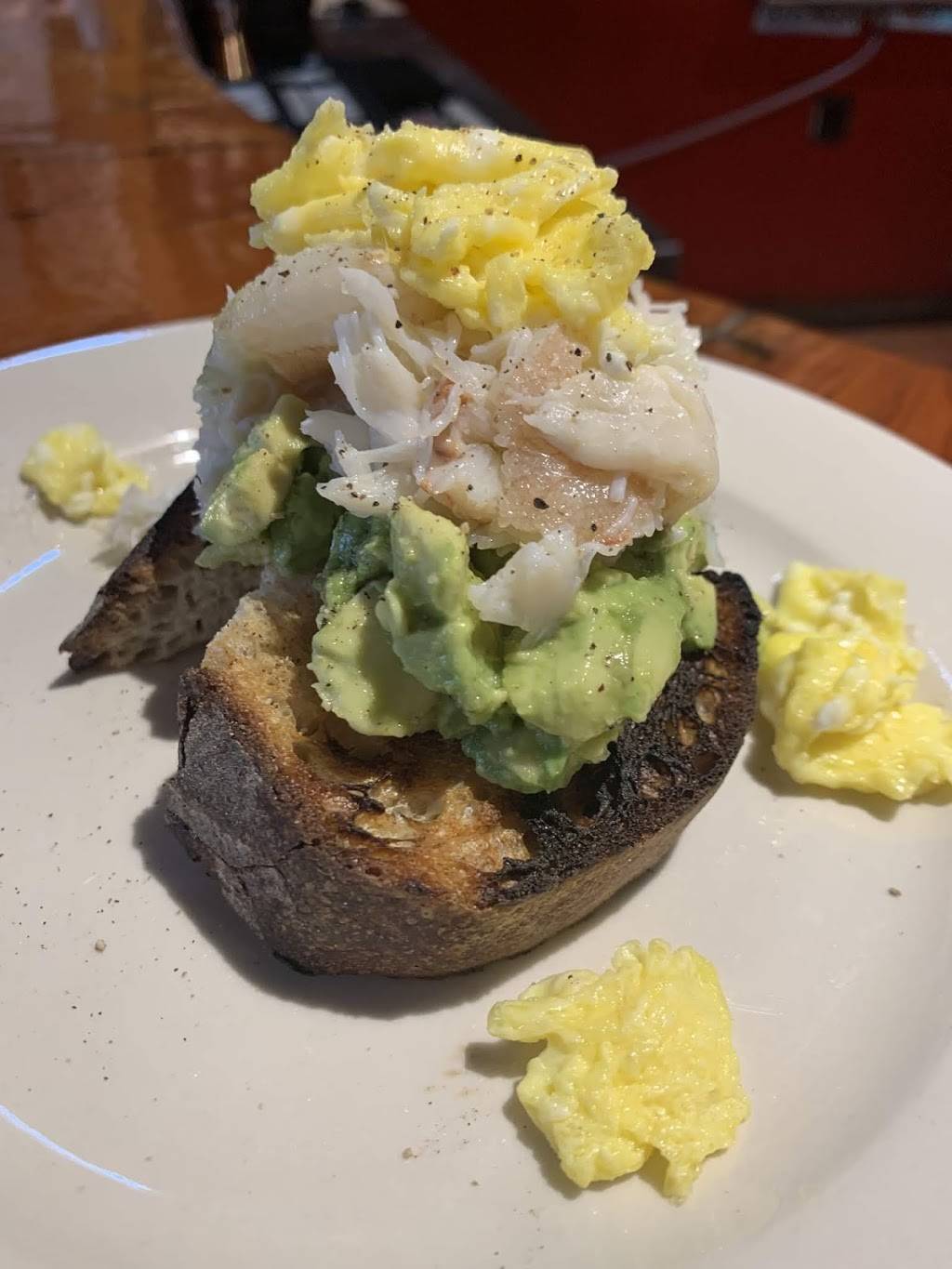 Peter Trouts Tavern and Inn | restaurant | 48 Shore Rd, Southwest Harbor, ME 04679, USA | 2072448619 OR +1 207-244-8619