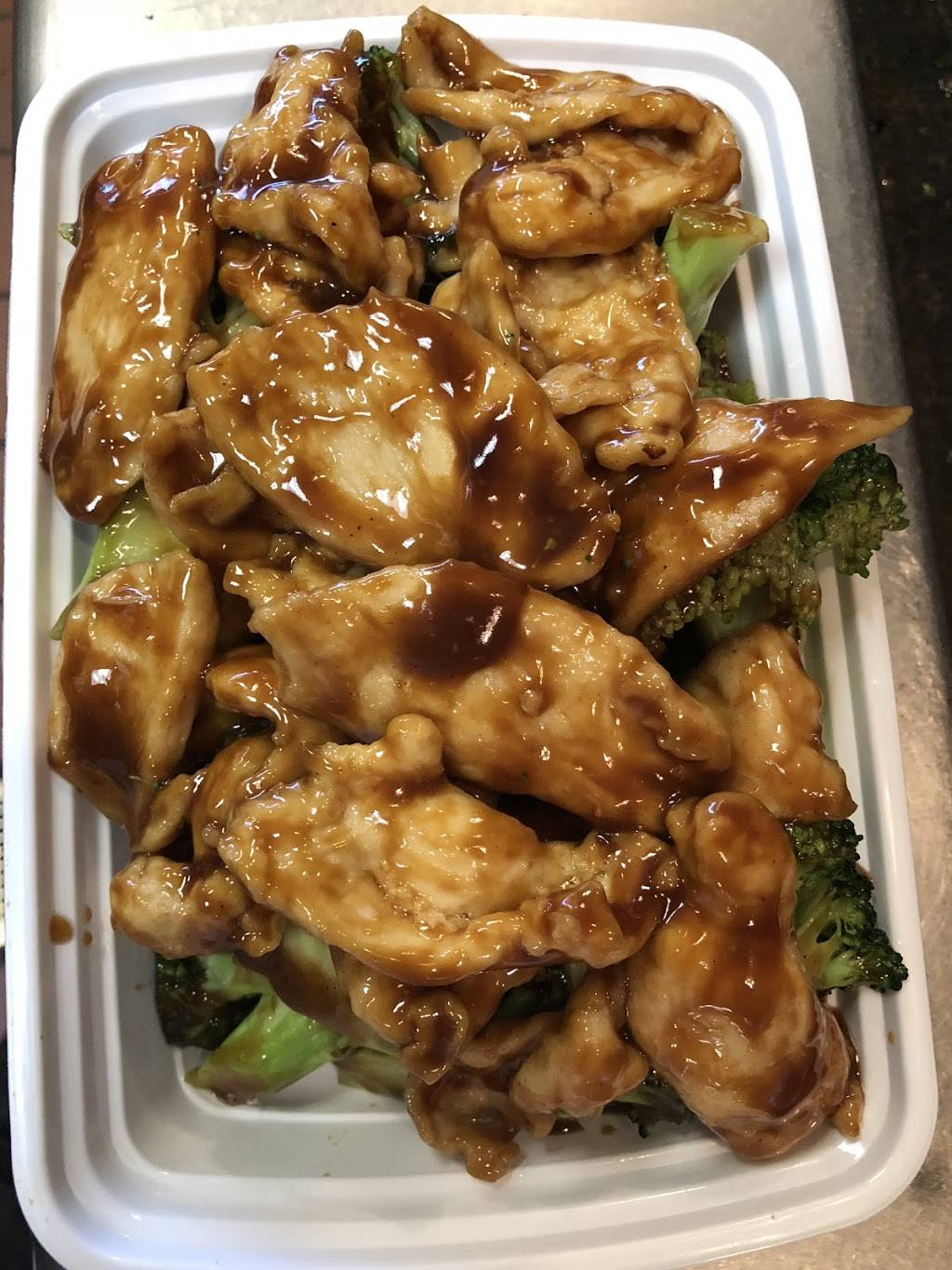 China Garden Restaurant | restaurant | 2777 Dixwell Ave, Hamden, CT 06518, USA | 2032888838 OR +1 203-288-8838