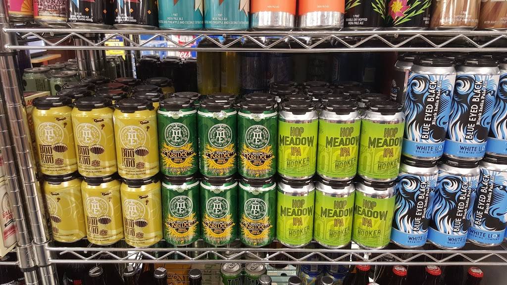 Millies Country Store | restaurant | 208 College Hwy, Southwick, MA 01077, USA | 4135691552 OR +1 413-569-1552