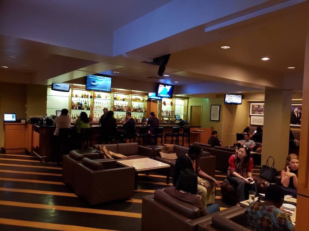 McKays | restaurant | 3540 S Figueroa St, Los Angeles, CA 90007, USA | 2137434111 OR +1 213-743-4111