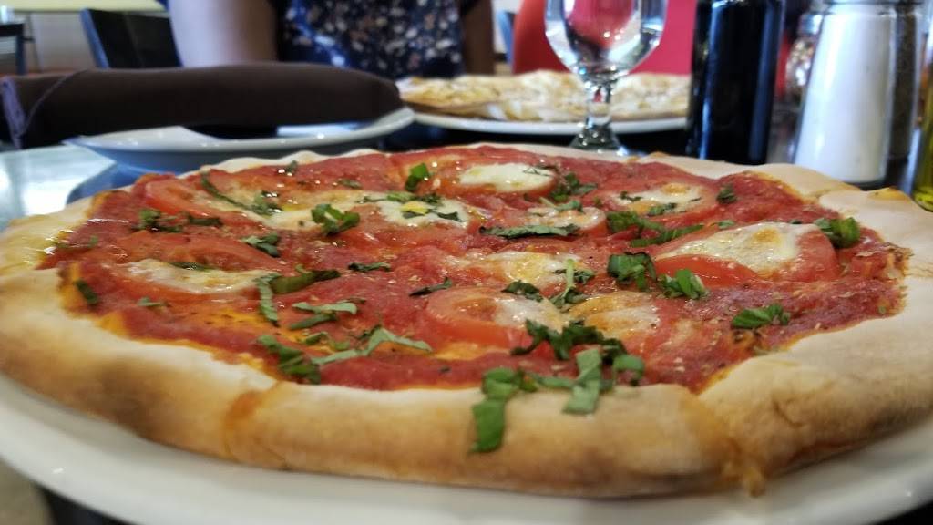 Armandos Pizza - Riverside Dr. | restaurant | 9150 Riverside Dr E, Windsor, ON N8S 1H1, Canada | 5199443381 OR +1 519-944-3381