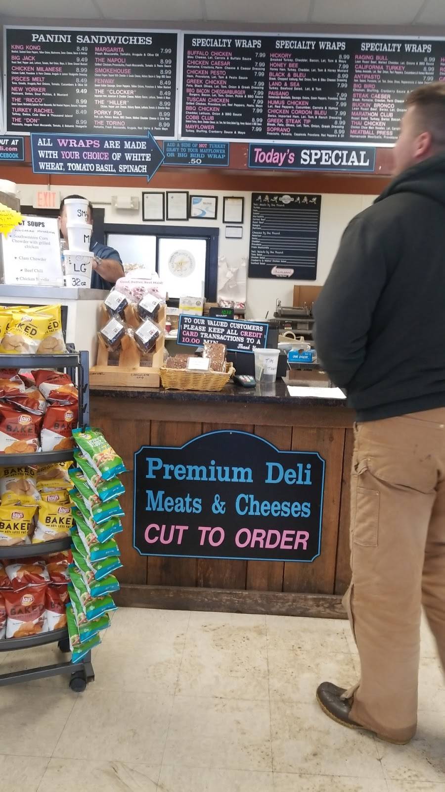 Marathon Market & Deli | meal takeaway | 12C Union St, Ashland, MA 01721, USA | 5082311859 OR +1 508-231-1859