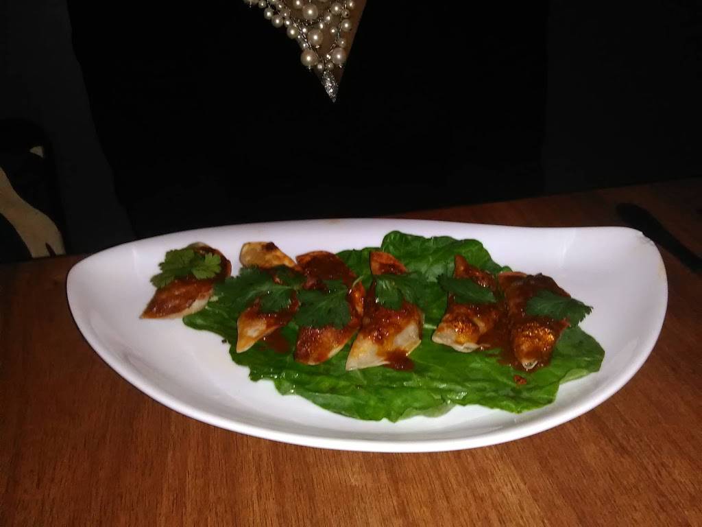 SpaHa Soul | restaurant | 2294 2nd Ave, New York, NY 10035, USA | 3474637387 OR +1 347-463-7387