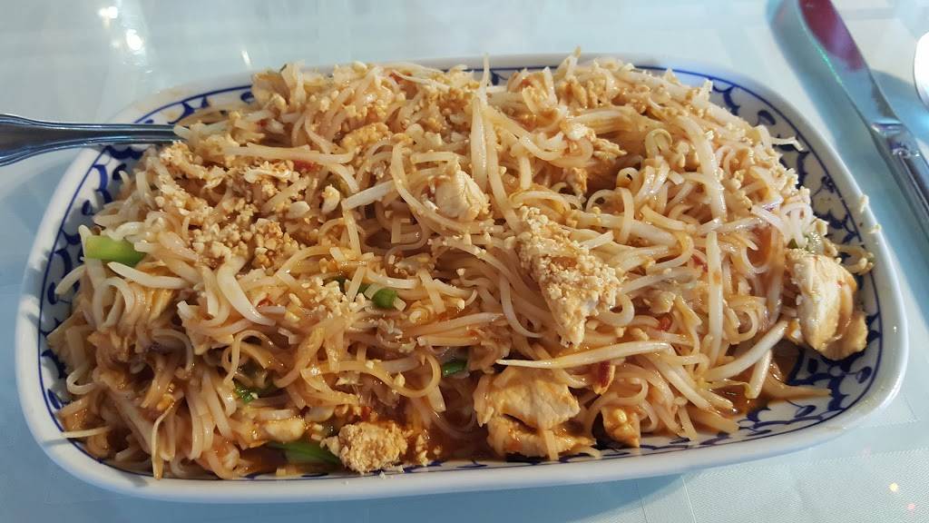 Royal Bangkok Thai Cuisine | restaurant | 1503 Wayne Memorial Dr A, Goldsboro, NC 27534, USA | 9197050311 OR +1 919-705-0311