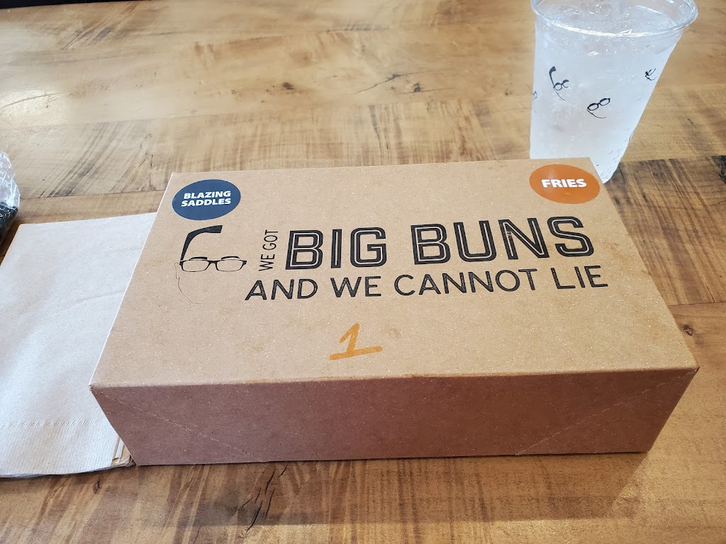 Samburgers - Little Italy | restaurant | 550 W Date St Suite B, San Diego, CA 92101, USA | 6192697187 OR +1 619-269-7187