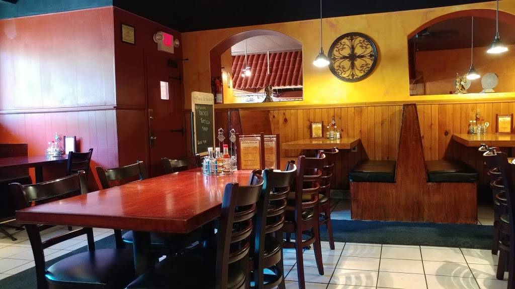 Azteca Mexican Grill | restaurant | 53 E Bridge St, Oswego, NY 13126, USA | 3153417045 OR +1 315-341-7045