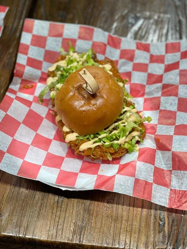 Halal Grill | restaurant | 5 E Marie St, Hicksville, NY 11801, USA | 5163365479 OR +1 516-336-5479