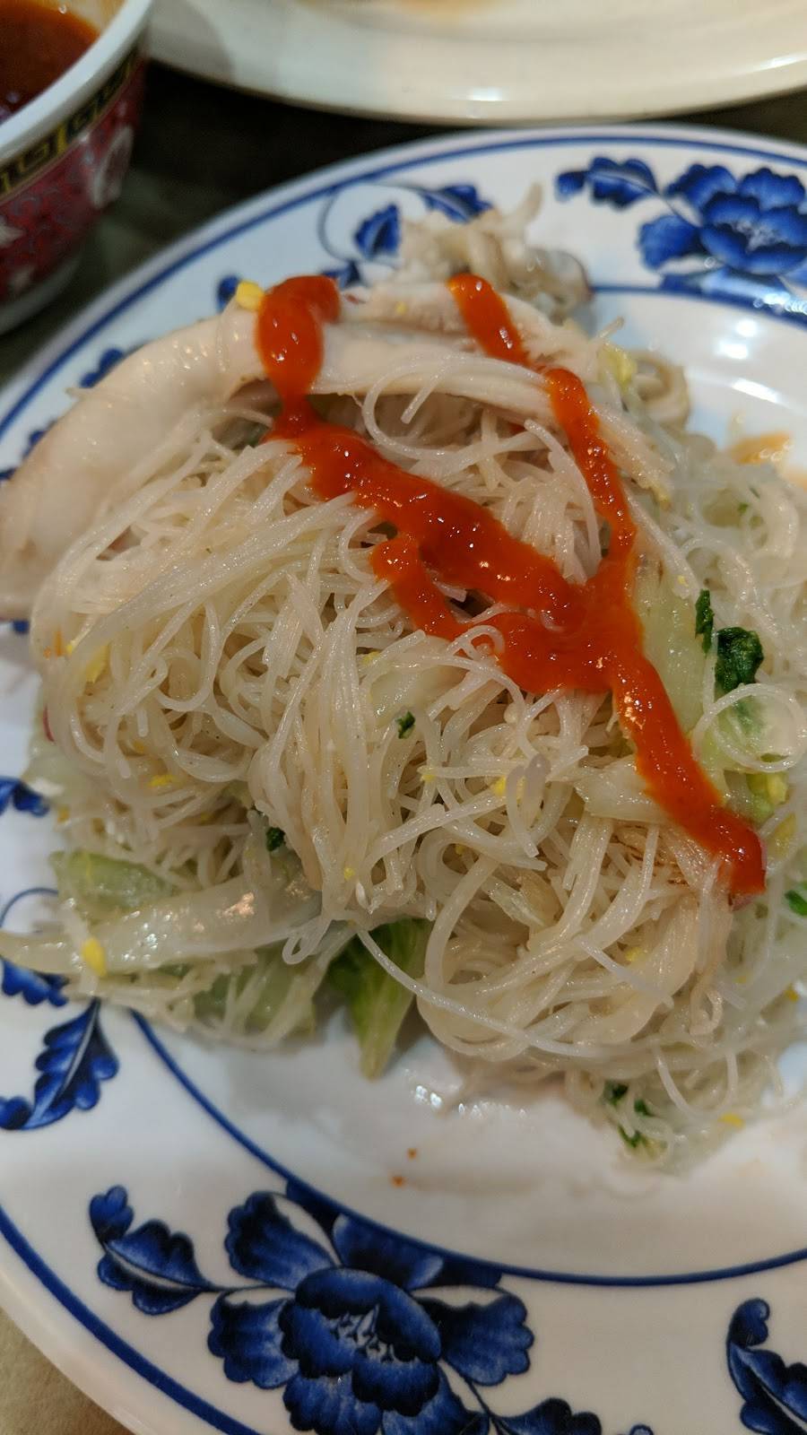 Lucky Zhangs | restaurant | 5622 8th Ave, Brooklyn, NY 11220, USA | 7184393366 OR +1 718-439-3366