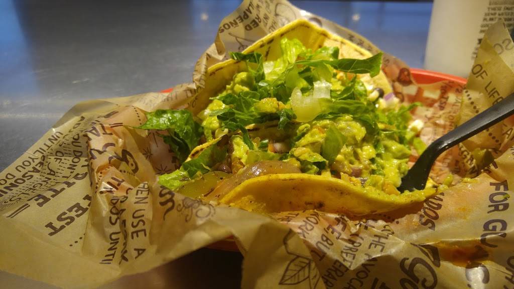 Chipotle Mexican Grill | restaurant | 3017 Broadway, Oakland, CA 94611, USA | 5107631432 OR +1 510-763-1432