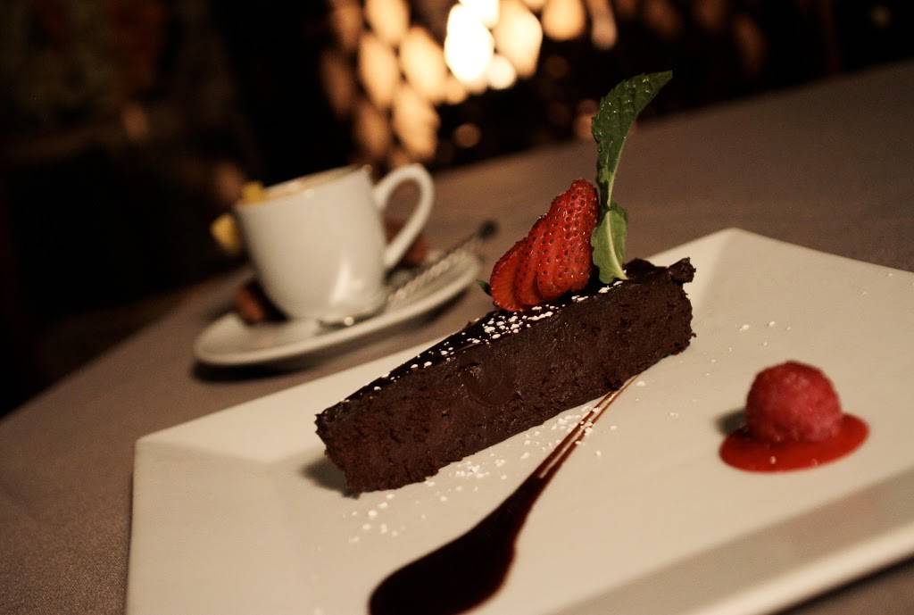 Mesa Street Grill | restaurant | 3800 N Mesa St Suite D1, El Paso, TX 79902, USA | 9155321881 OR +1 915-532-1881