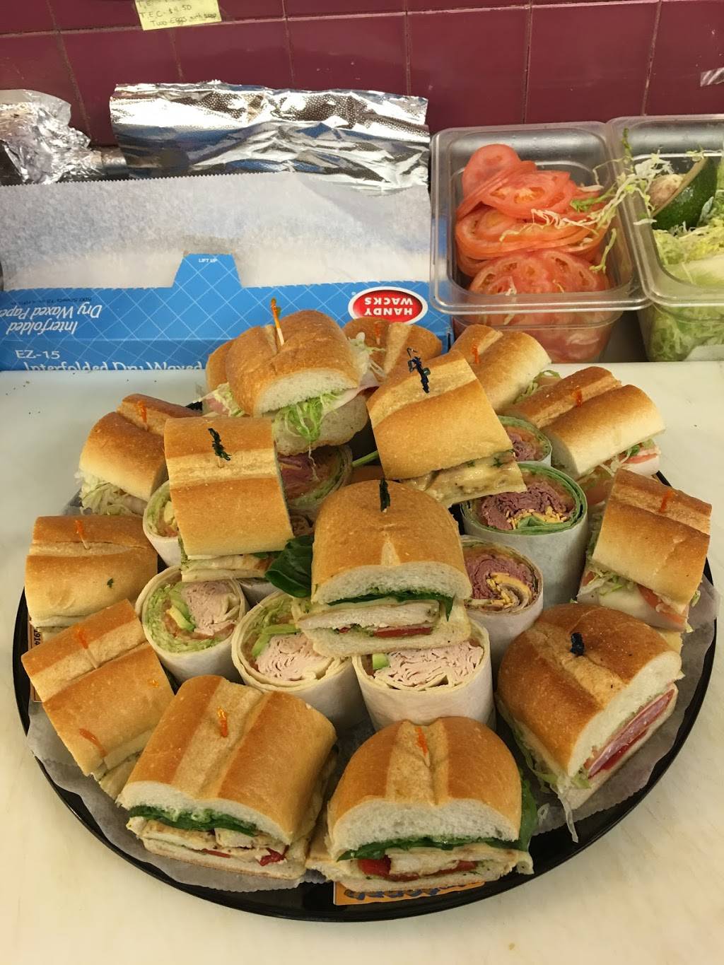 Village Market | restaurant | 93 Katonah Ave, Katonah, NY 10536, USA | 9142325848 OR +1 914-232-5848