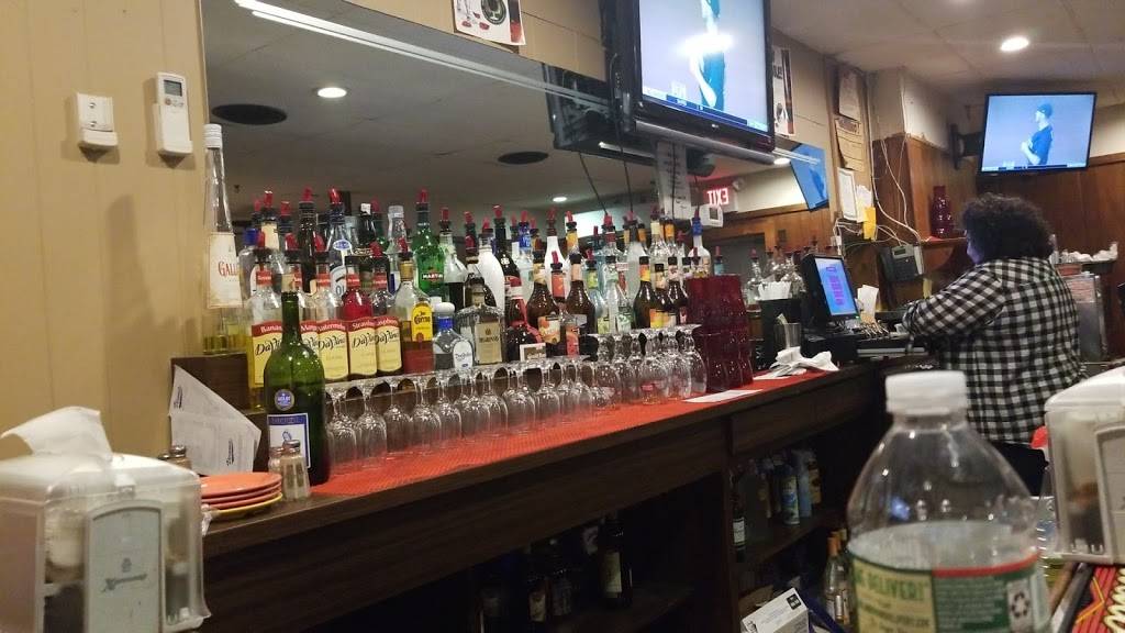 Venus Cafe | restaurant | 47 South Ave, Whitman, MA 02382, USA | 7814470494 OR +1 781-447-0494