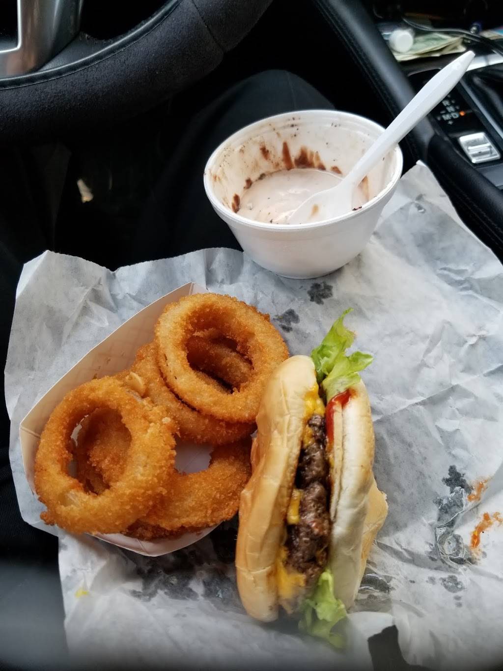 The Malt Shop | restaurant | 2783, 1751 Smizer Station Rd, Fenton, MO 63026, USA | 6368252121 OR +1 636-825-2121