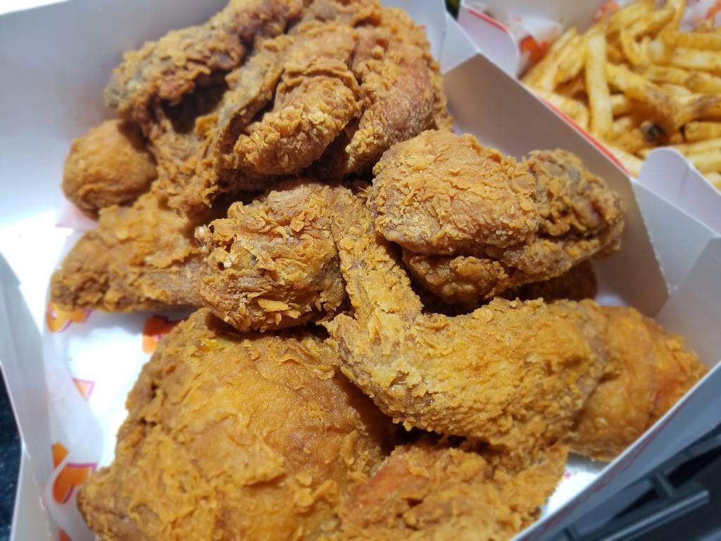 Popeyes | restaurant | 2900 Warden Ave Unit #149, Scarborough, ON M1W 2S8, Canada | 4165463600 OR +1 416-546-3600