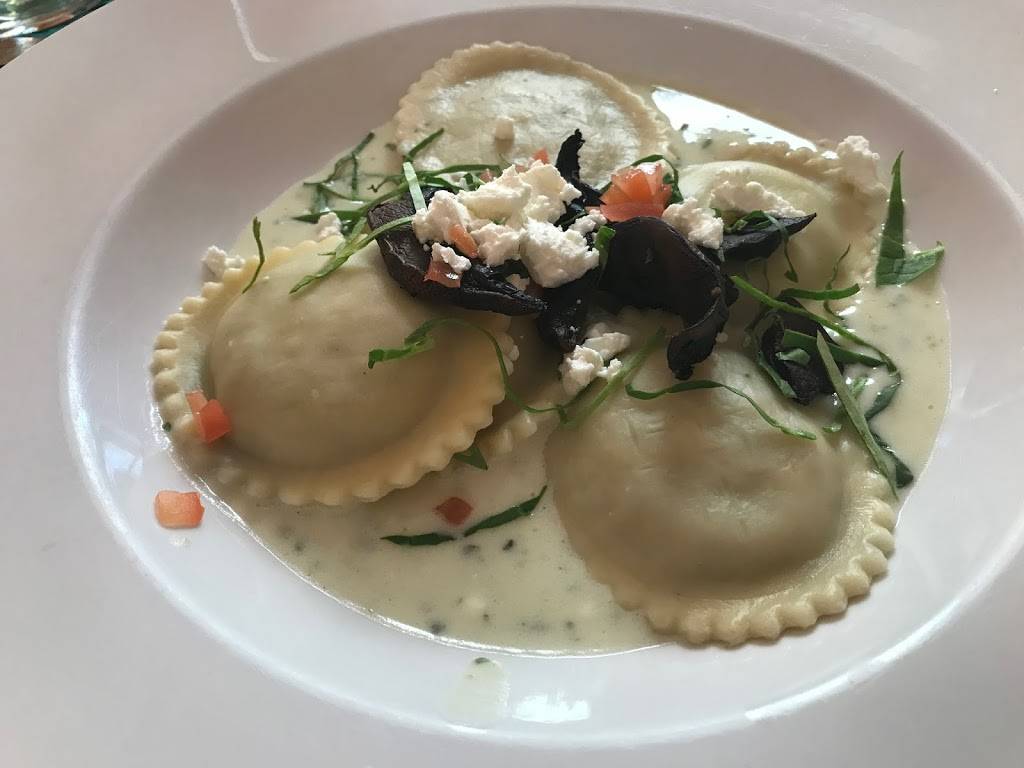 Green Springs Bistro | restaurant | 156 4th Ave N, Safety Harbor, FL 34695, USA | 7276696762 OR +1 727-669-6762