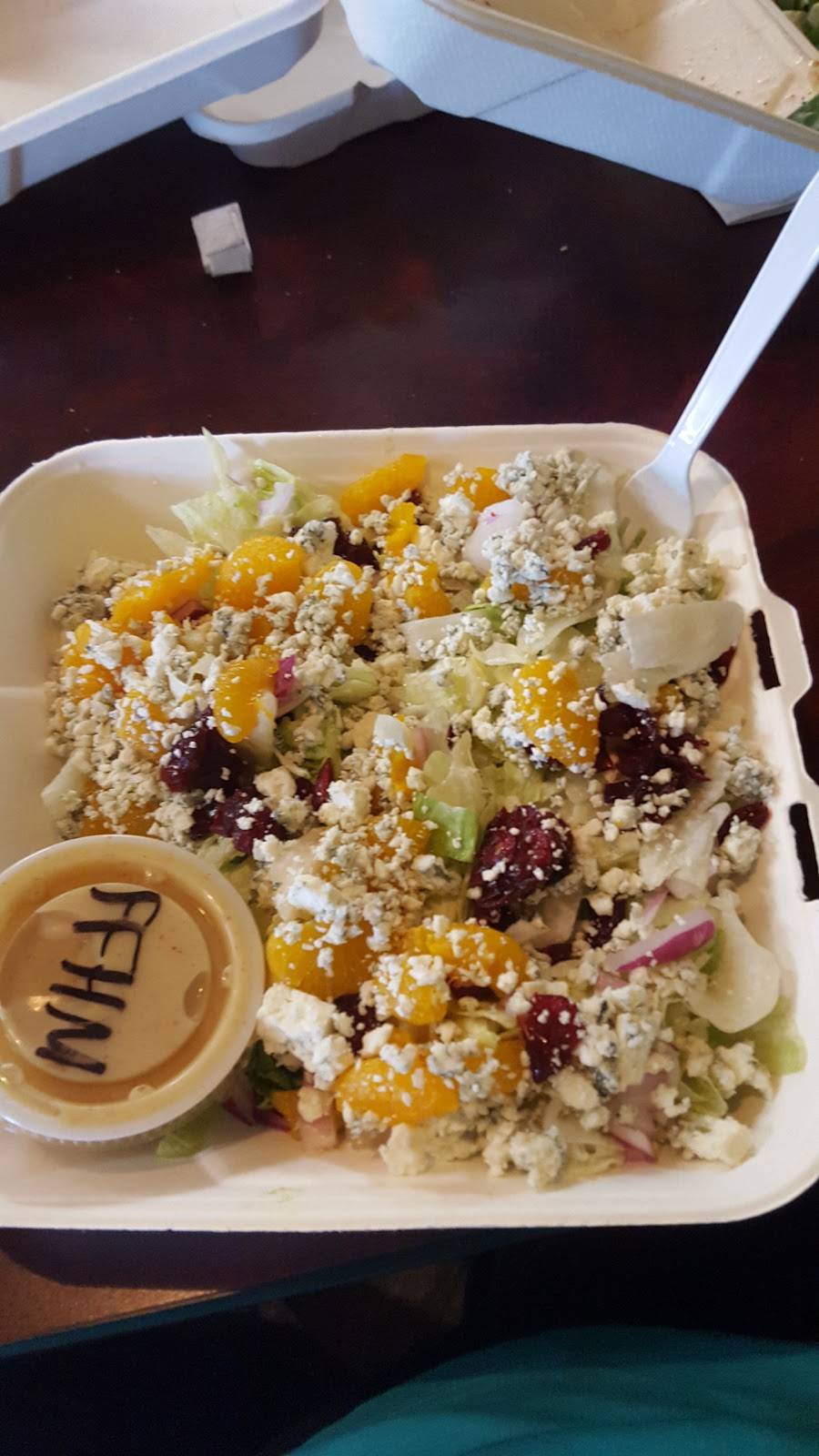 Salad Kraze | restaurant | 690 Avon Belden Rd, Avon Lake, OH 44012, USA | 4409339123 OR +1 440-933-9123