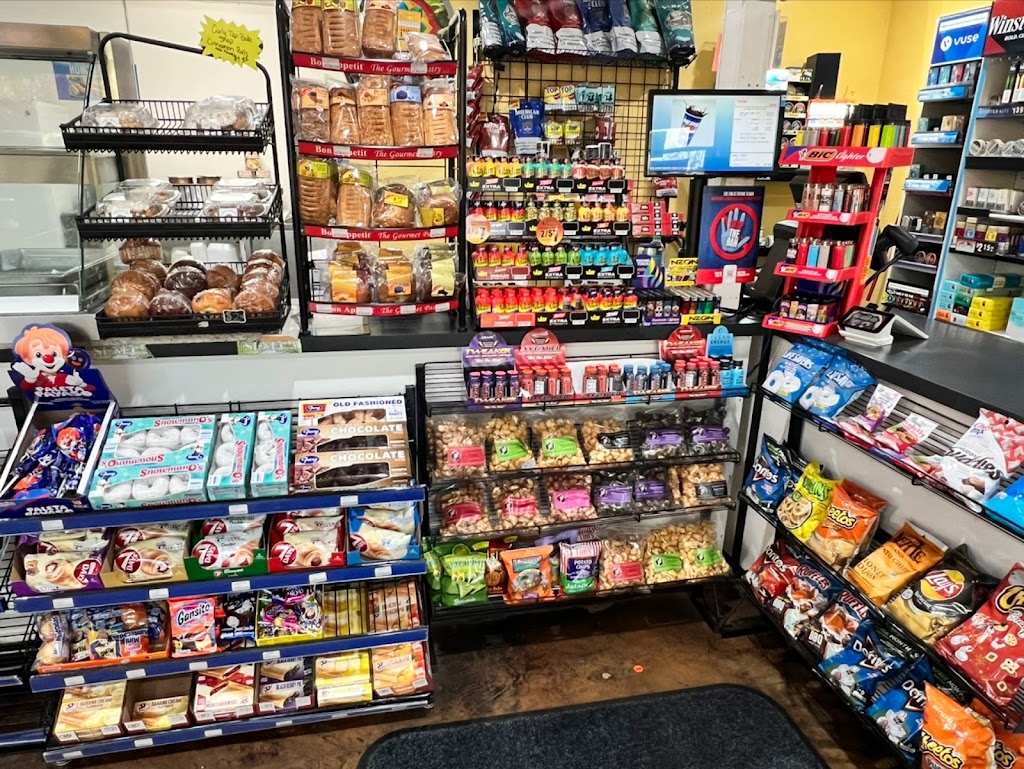 Mark-it 62 (Store - Deli) | meal takeaway | 8380 Crater Lake Hwy, White City, OR 97503, USA | 5418793065 OR +1 541-879-3065