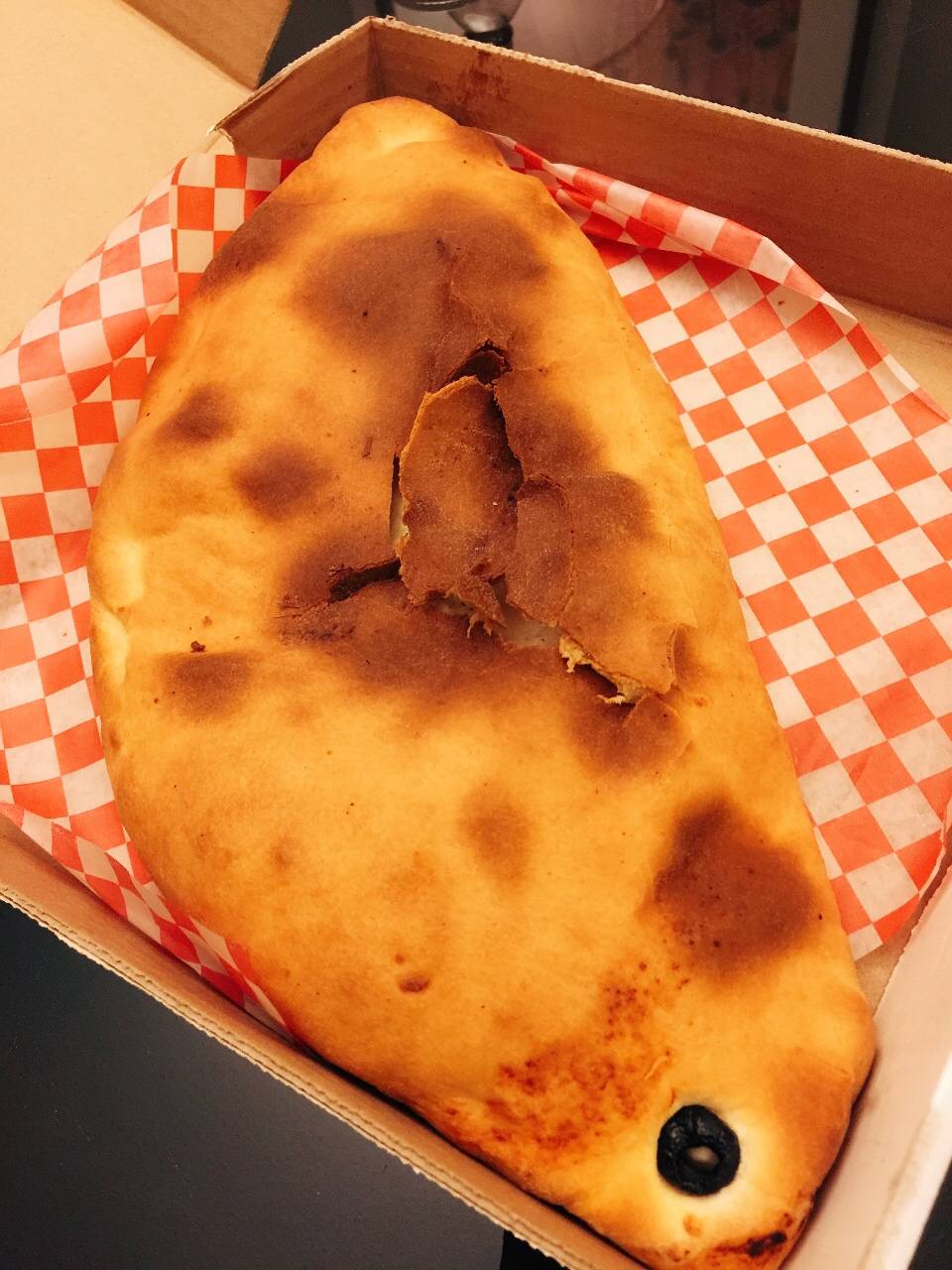 Mountain Shores Pizza | restaurant | 582 Cameron St, Collingwood, ON L9Y 2J3, Canada | 7054458706 OR +1 705-445-8706