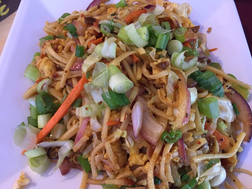 Grand Bawarchi | restaurant | 7257 Topanga Canyon Blvd, Canoga Park, CA 91303, USA | 8183407500 OR +1 818-340-7500