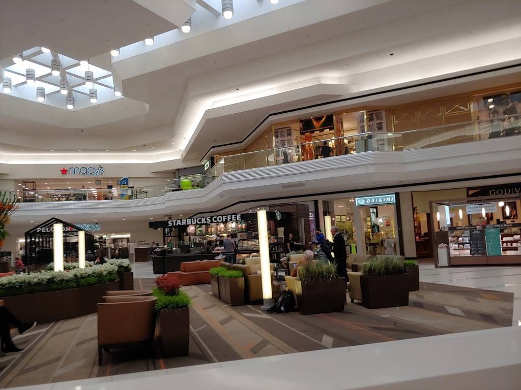 Starbucks | cafe | 1449B New Britain Ave, West Hartford, CT 06110, USA | 8605612558 OR +1 860-561-2558