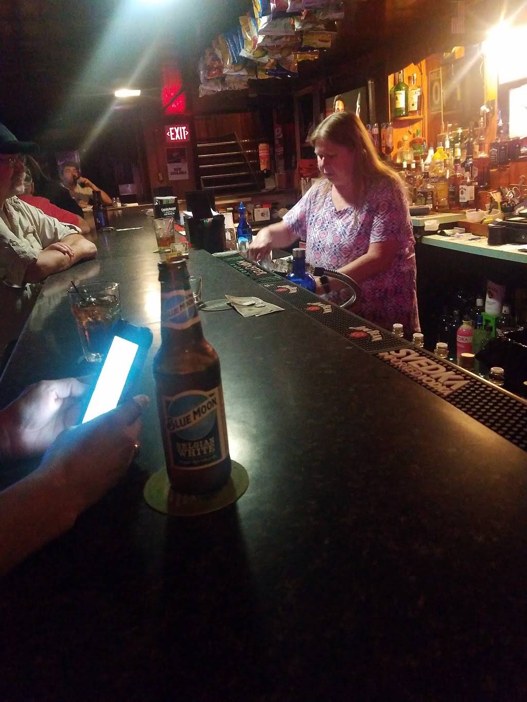 Lloyds Lower Level | restaurant | 168 S Main St, Lodi, WI 53555, USA | 6085927902 OR +1 608-592-7902