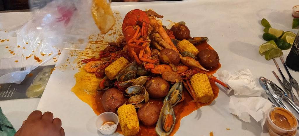 Crab Fever | restaurant | 1420 E Plaza Blvd d2, National City, CA 91950, USA | 6197737357 OR +1 619-773-7357