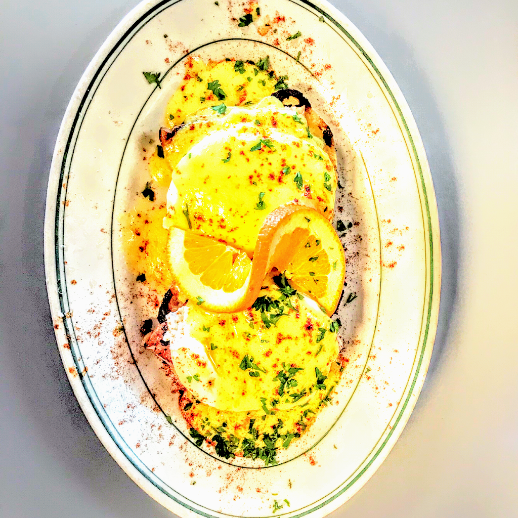 The Chefs Table Cafe | restaurant | 1258 S Highland Ave, Clearwater, FL 33756, USA | 7274620033 OR +1 727-462-0033