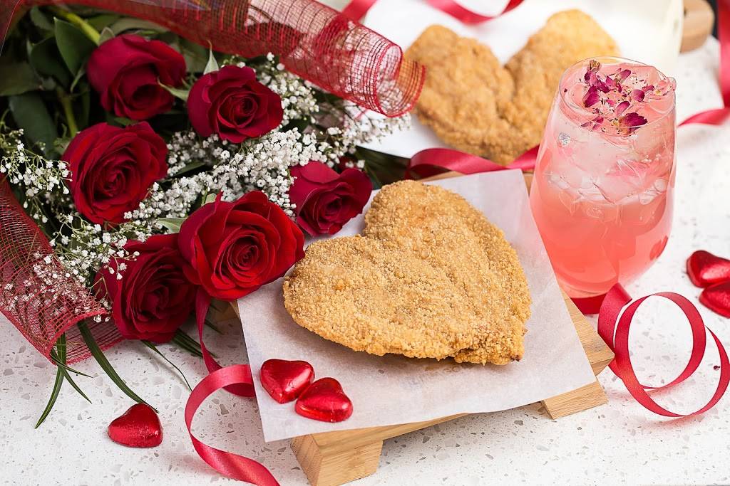 Hot Star Large Fried Chicken | restaurant | 4300 Steeles Ave E Unit F1, Markham, ON L3R 0N8, Canada | 9054709112 OR +1 905-470-9112