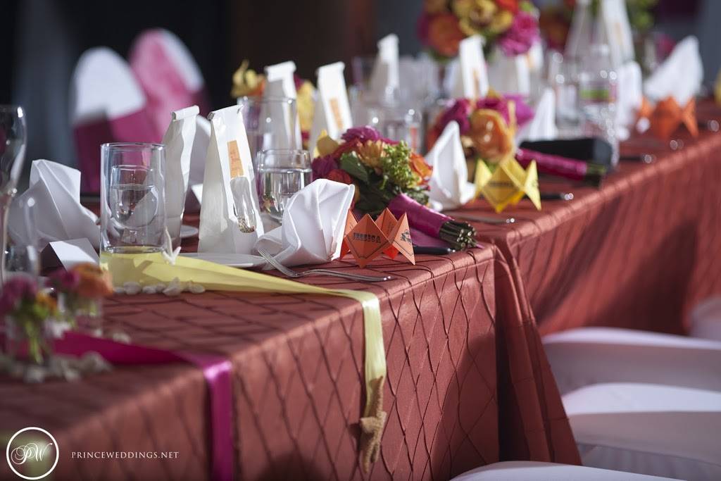 Harborside Restaurant and Grand Ballroom | restaurant | 400 Main St, Newport Beach, CA 92661, USA | 9496734633 OR +1 949-673-4633