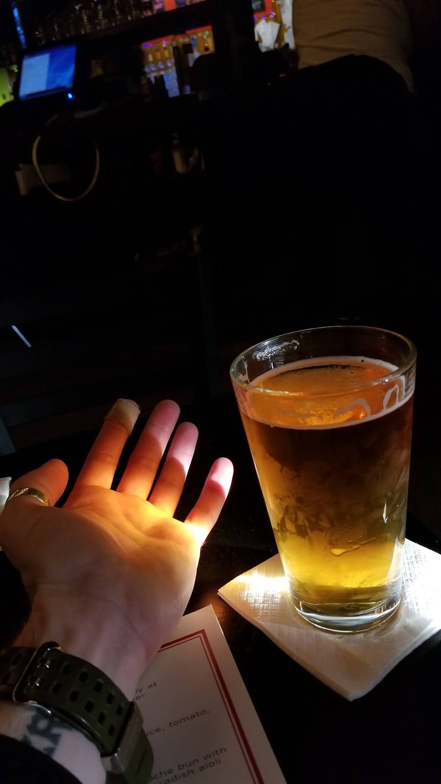 Ye Olde Saloon | restaurant | 1023 S Main St, Royal Oak, MI 48067, USA | 2485425900 OR +1 248-542-5900