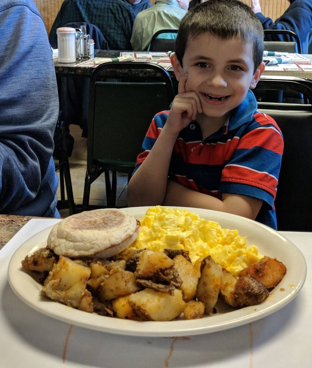 Kugels Deli | meal takeaway | 855 Worcester Rd, Framingham, MA 01701, USA | 5086201300 OR +1 508-620-1300